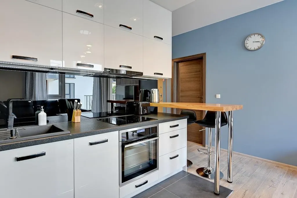 公寓式酒店 Ina Rent - Tre Mare Apartamenty 格但斯克